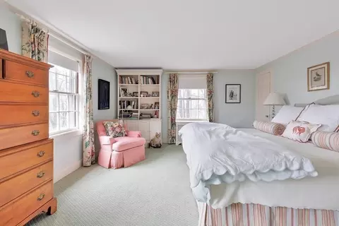 Bedroom - 54 Fairmount St, Brookline, MA 02445 photo 3 of 3