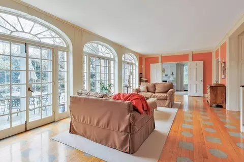 Living - 54 Fairmount St, Brookline, MA 02445 photo 2 of 4