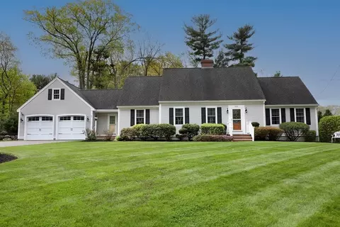 432 Park St, North Reading, MA 01864