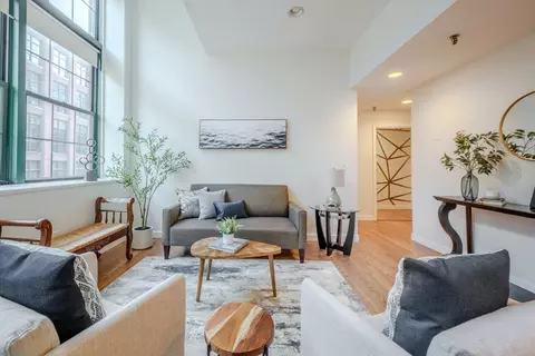 200 Market St #5A, Lowell, MA 01852