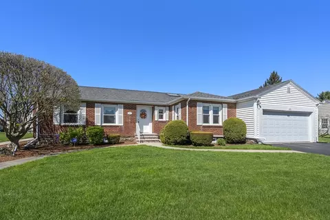 470 Burncoat St, Worcester, MA 01606