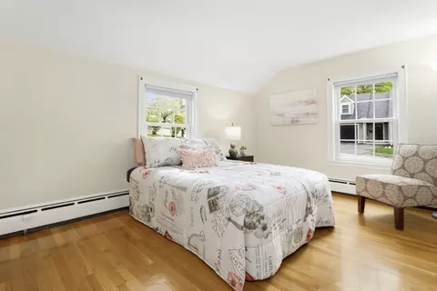 Bedroom - 27 Longfellow Rd, Reading, MA 01867 photo 4 of 8