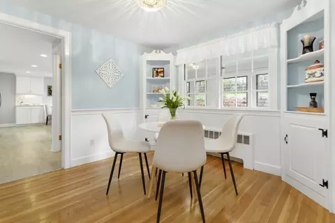 Dining - 27 Longfellow Rd, Reading, MA 01867 photo 2 of 2