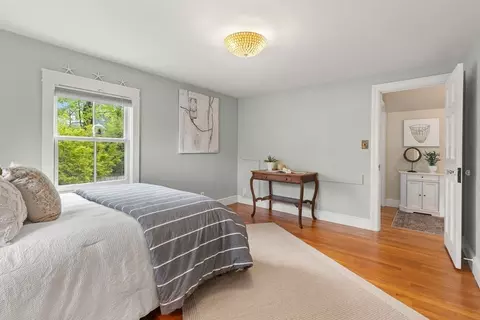 37 Birch St, Marblehead, MA 01945 photo 26