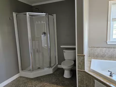 33 Barclay St, Fall River, MA 02724 photo 25