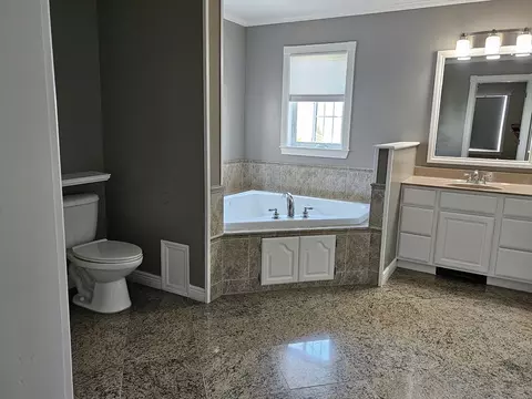 33 Barclay St, Fall River, MA 02724 photo 26
