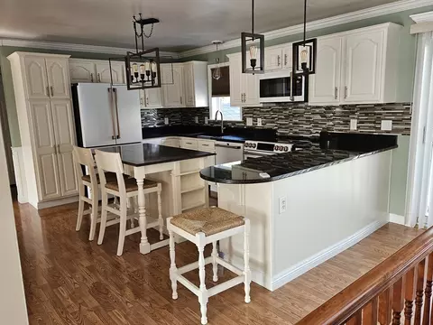 33 Barclay St, Fall River, MA 02724 photo 37