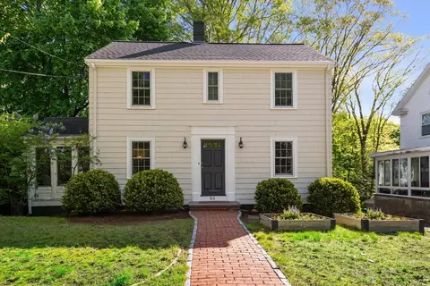 83 Dickerman Rd, Newton, MA 02461
