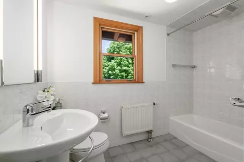 197 Mason, Brookline, MA 02446 photo 30