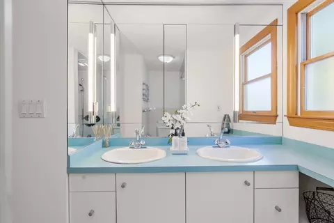 197 Mason, Brookline, MA 02446 photo 27