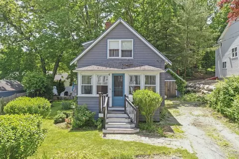 14 Burgess Ave, Westwood, MA 02090