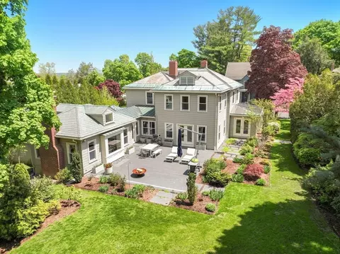 11 Highland Rd, Belmont, MA 02478