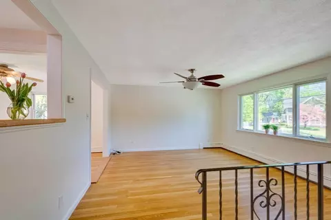 Living - 100 West St, Reading, MA 01867 photo 8 of 10