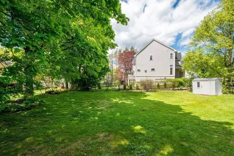 Exterior - 100 West St, Reading, MA 01867 photo 6 of 7