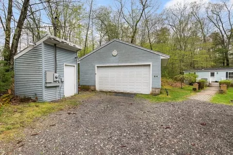 84 Forest Rd, Salisbury, MA 01952 photo 6