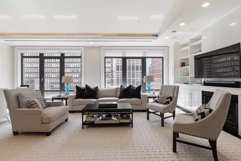 776 Boylston St #PH1D, Boston, MA 02199