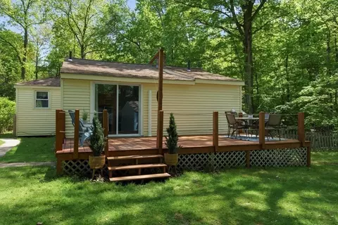 Exterior - 93 Chicopee St, Worcester, MA 01602 photo 13 of 13