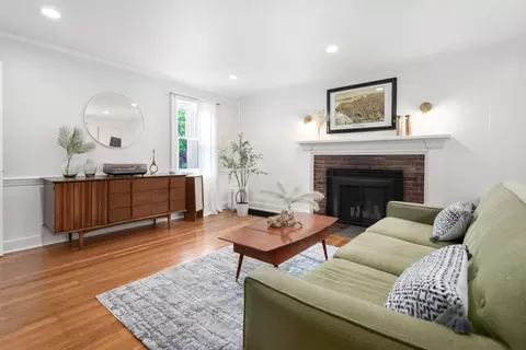 Living - 8 Crosby, Beverly, MA 01915 photo 2 of 2