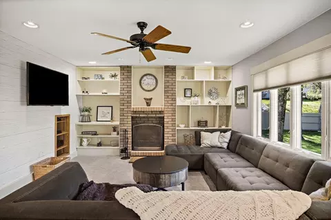 298 Hampshire Rd # A, Methuen, MA 01844 photo 5
