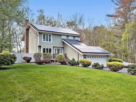 298 Hampshire Rd # A, Methuen, MA 01844