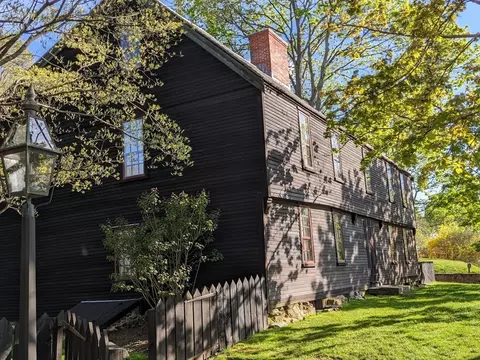 41 Turkey Shore Rd, Ipswich, MA 01938