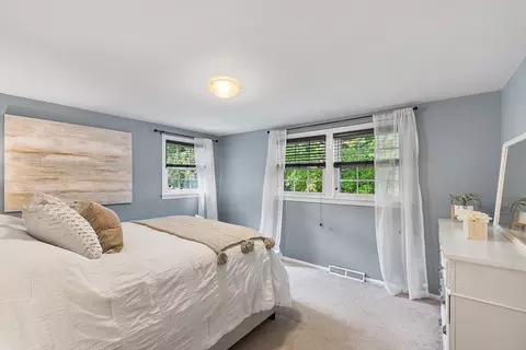 3 Pierce St, Hudson, MA 01749 photo 18