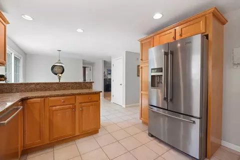 Kitchen - 8 Tobin Dr, Dudley, MA 01571 photo 3 of 3