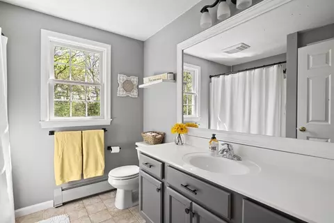 Bath - 8 Tobin Dr, Dudley, MA 01571 photo 3 of 3