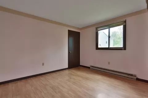 Bedroom - 44 Bailey Ln, Georgetown, MA 01833 photo 5 of 5