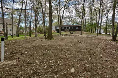 Exterior - 44 Bailey Ln, Georgetown, MA 01833 photo 3 of 10