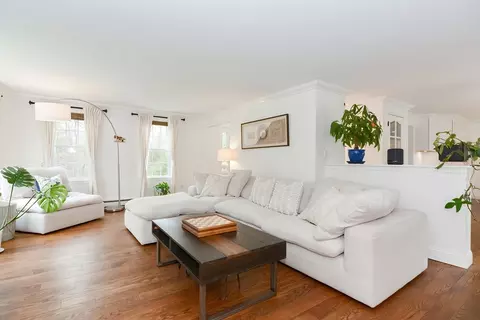 Living - 128 Smith St, Attleboro, MA 02703 photo 4 of 6