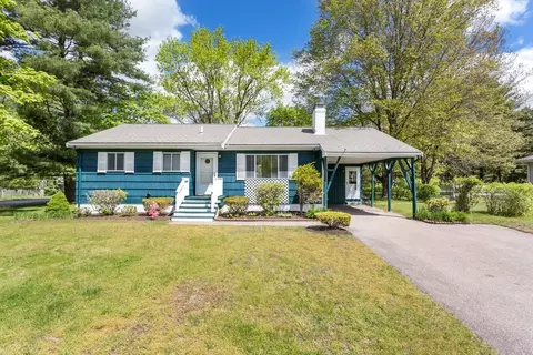 50 Plain St, Franklin, MA 02038