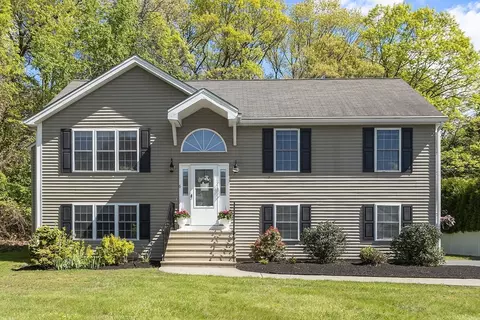 6 Bailin Cir, Grafton, MA 01536