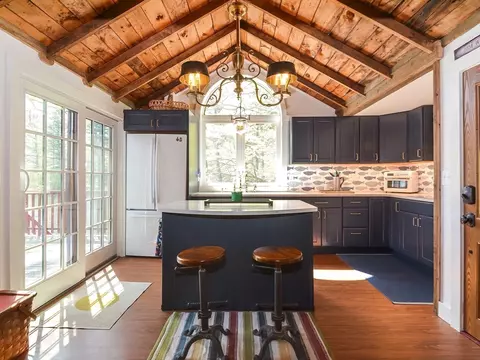 38 Cote Ln, Sutton, MA 01590 photo 4