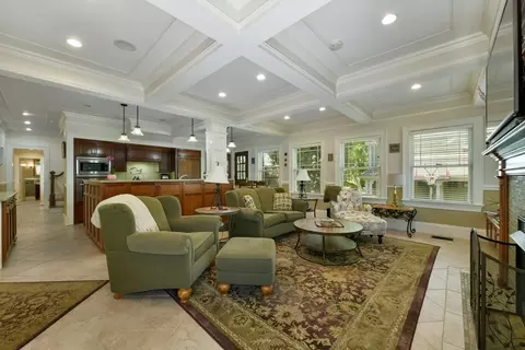 Living - 61 Grant St, Needham, MA 02492 photo 1 of 3