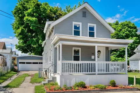 112 Bowden St, Lowell, MA 01852