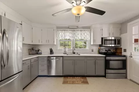 Kitchen - 10 Powers St, Beverly, MA 01915 photo 1 of 3