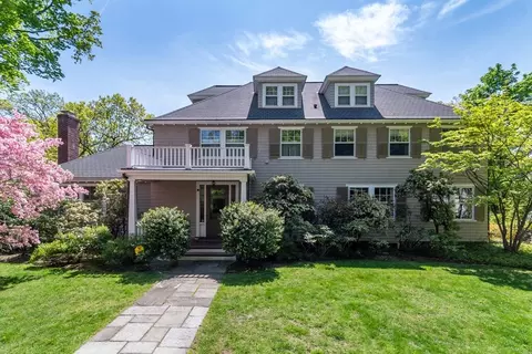 37 Garden Rd, Wellesley, MA 02481