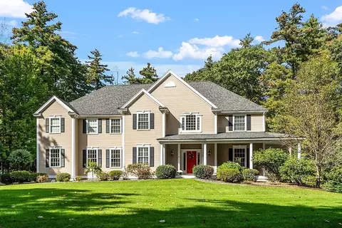 78 Drumlin Hill Rd, Bolton, MA 01740