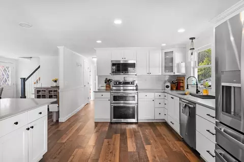24 White Pine Ave, Wareham, MA 02576 photo 5
