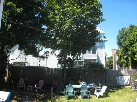 98 Pleasant St, Gloucester, MA 01930 photo 4