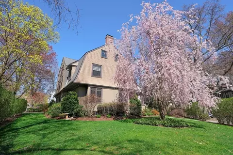 Exterior - 37 Evans Rd, Brookline, MA 02445 photo 9 of 11