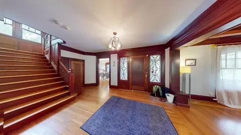 Entry Way - 37 Evans Rd, Brookline, MA 02445 photo 1 of 5