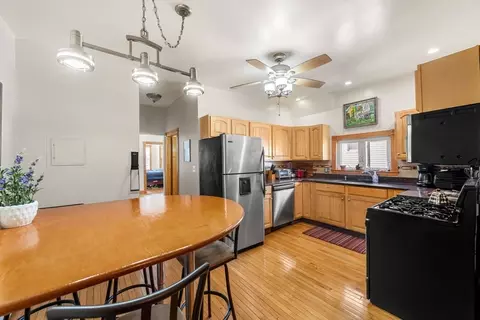 171 Hichborn St #2L, Revere, MA 02151