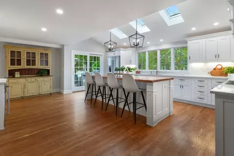 32 Sturges Rd, Reading, MA 01867 photo 9