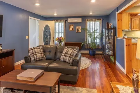 259 Harkness Ave, Springfield, MA 01118 photo 9