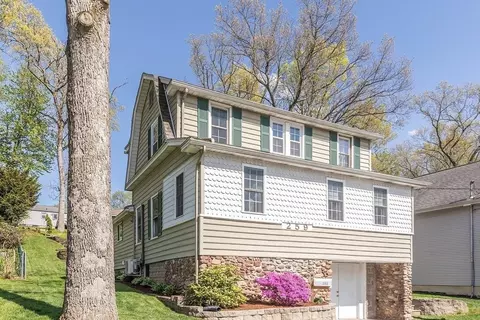 259 Harkness Ave, Springfield, MA 01118 photo 40