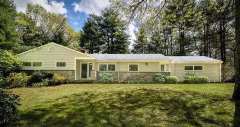 2 Hilltop Rd, Dover, MA 02030