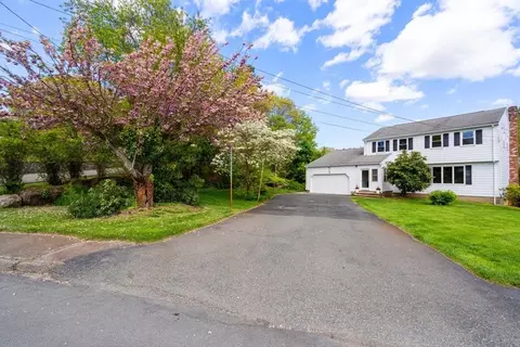 33 John Paul Cir, Braintree, MA 02184