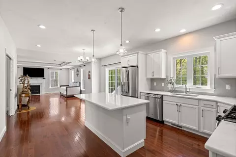 209 Cherry Tree Ln, Groton, MA 01450 photo 4